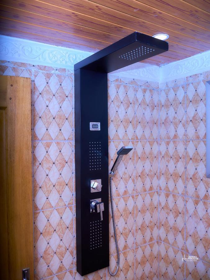 Naiveli-Palm Appartement Meuble Sobre Et Chic ドゥアラ エクステリア 写真