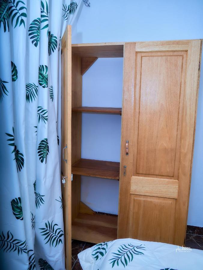 Naiveli-Palm Appartement Meuble Sobre Et Chic ドゥアラ エクステリア 写真