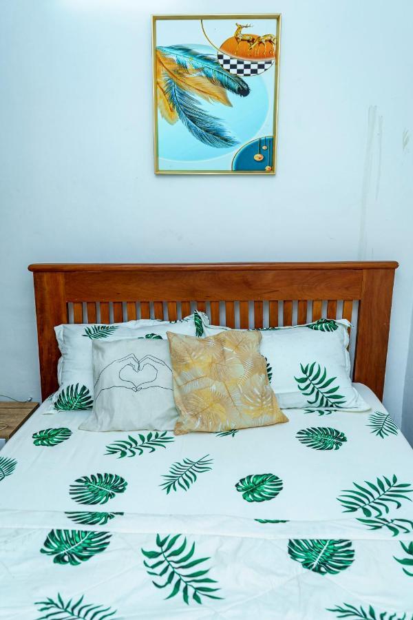Naiveli-Palm Appartement Meuble Sobre Et Chic ドゥアラ エクステリア 写真