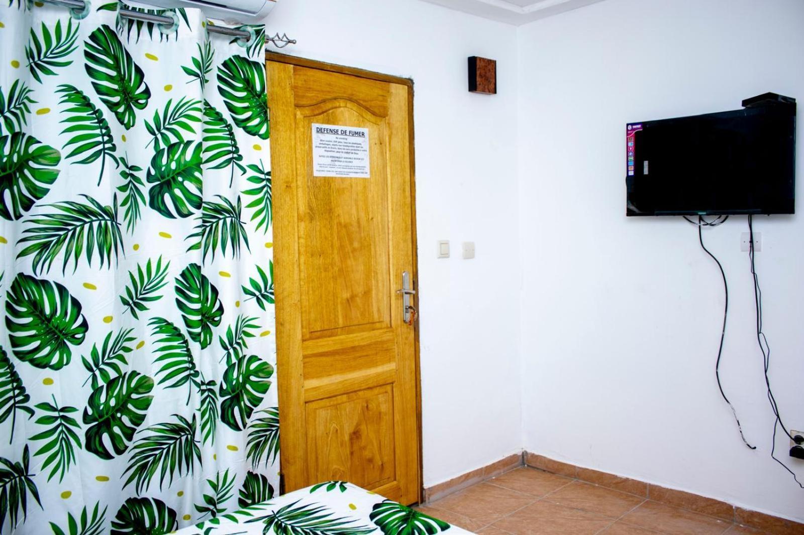Naiveli-Palm Appartement Meuble Sobre Et Chic ドゥアラ エクステリア 写真