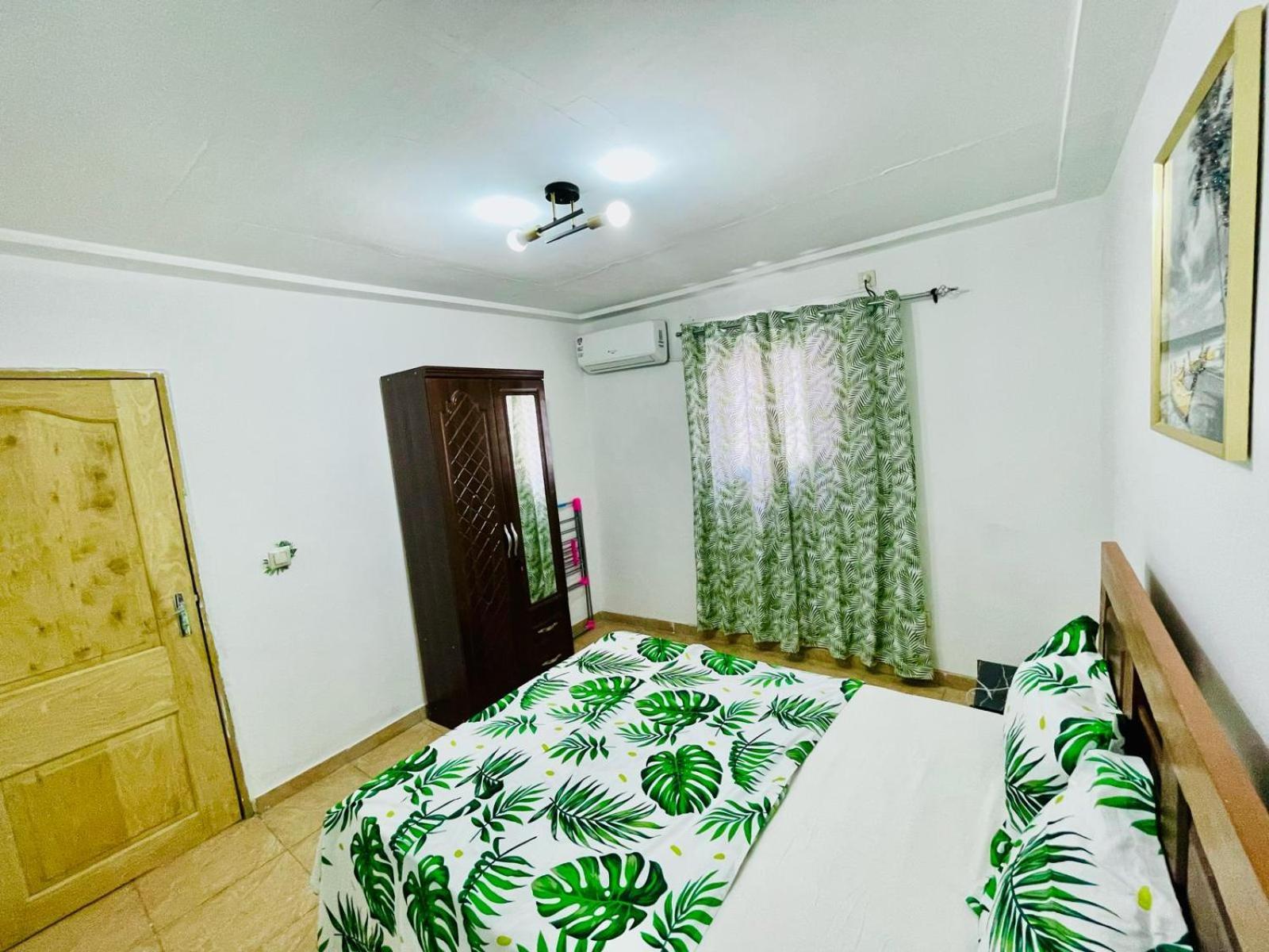 Naiveli-Palm Appartement Meuble Sobre Et Chic ドゥアラ エクステリア 写真